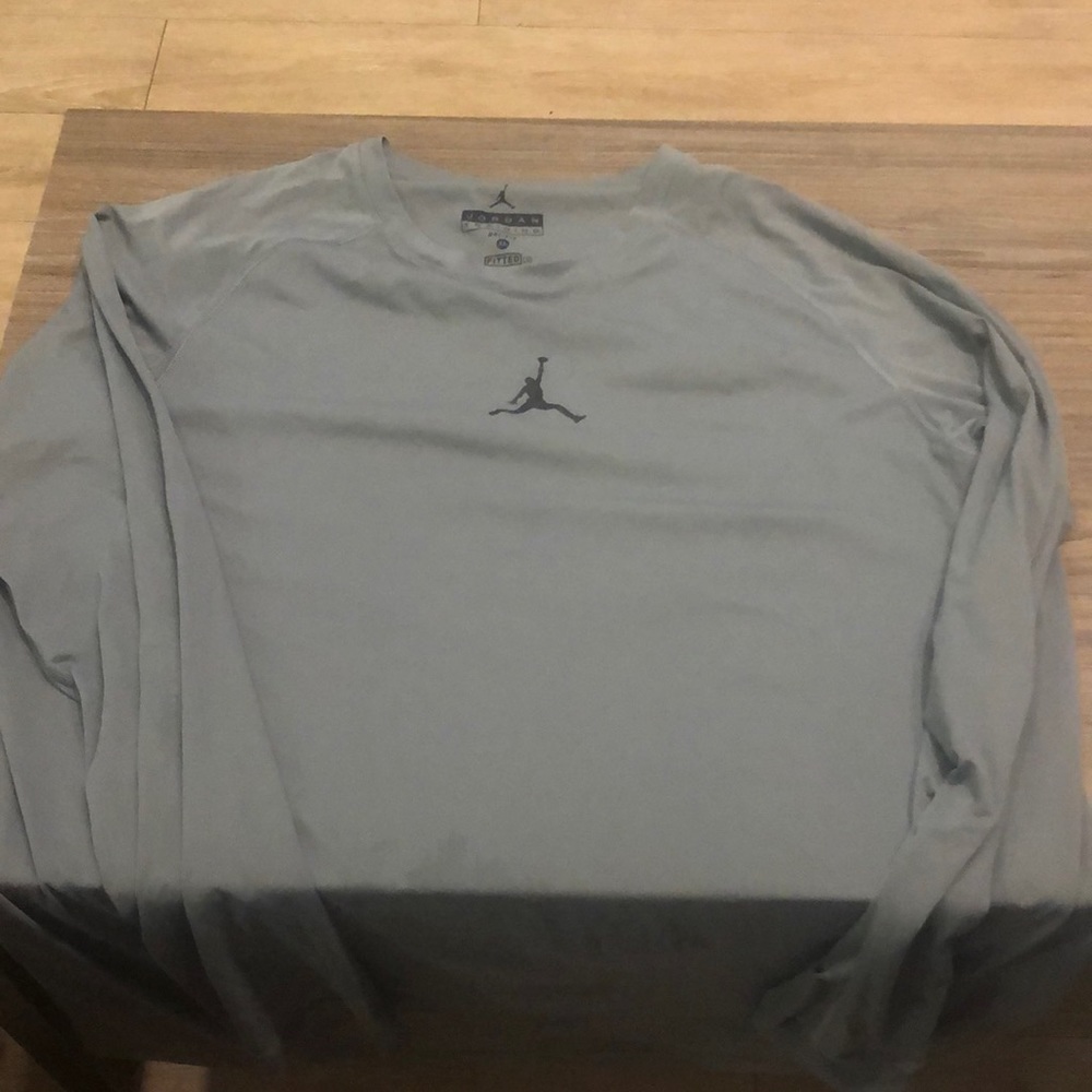 COPY - Jordan Brand Long Sleeve Workout Shirt
